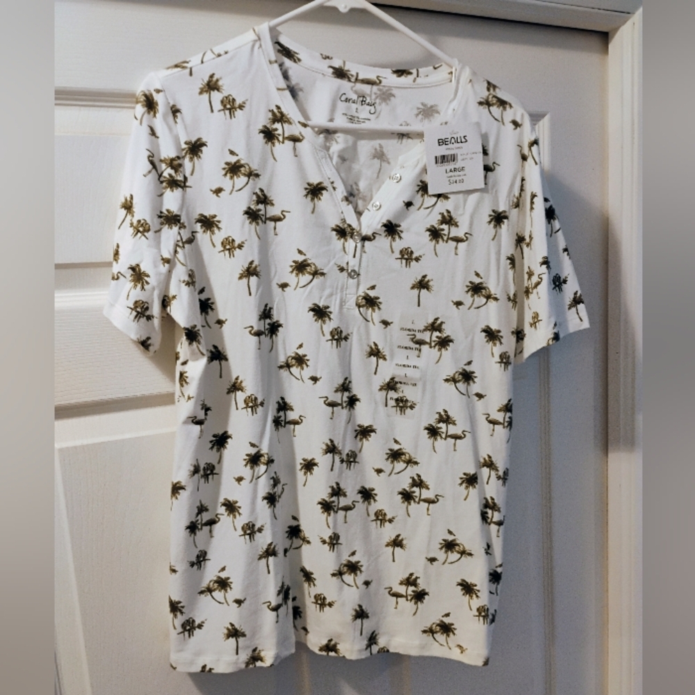 Coral Bay White Palm Tree Print Tee
